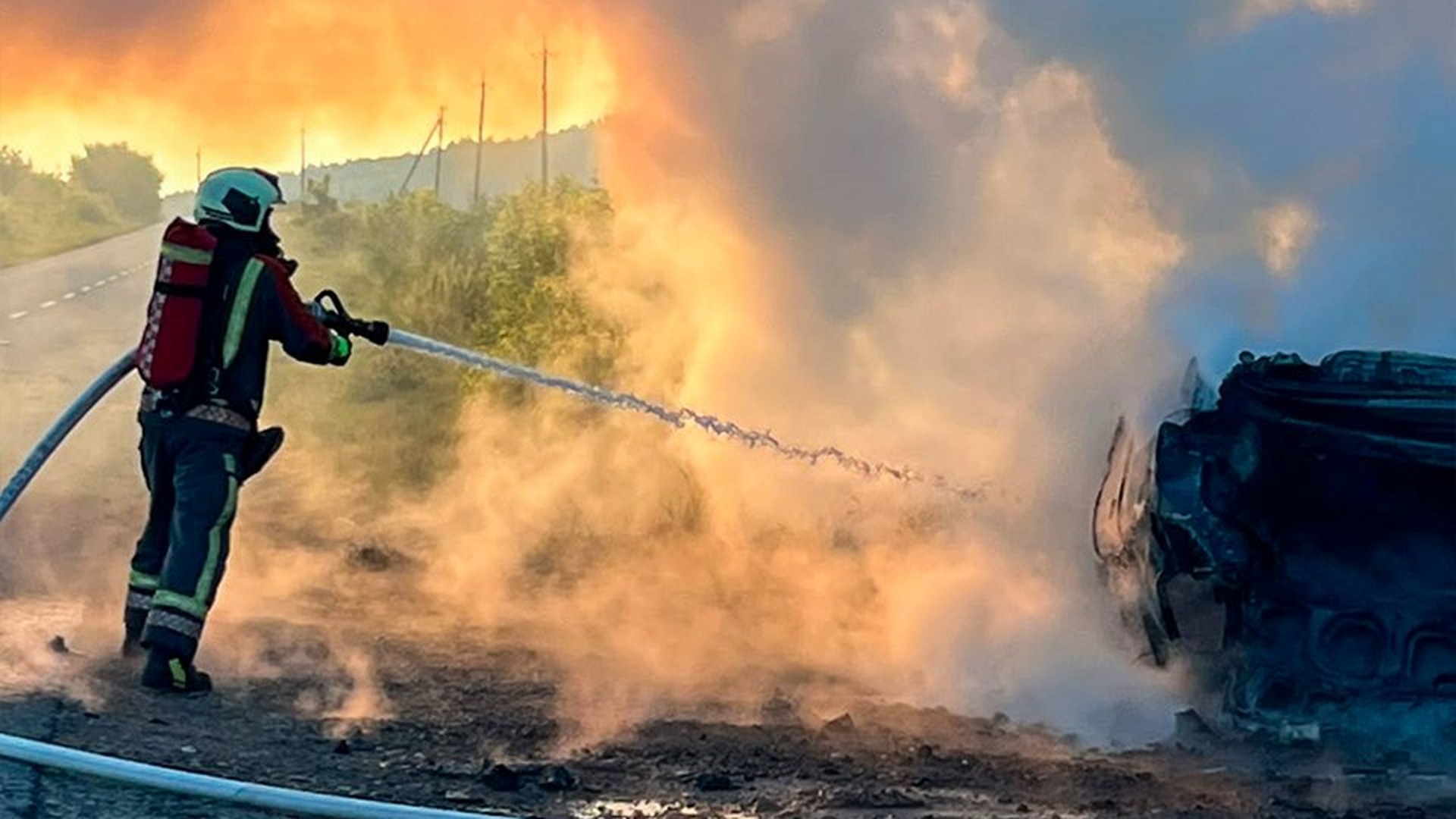 ДСНС пожежа рятувальники вогонь, ілюстративне фото 09