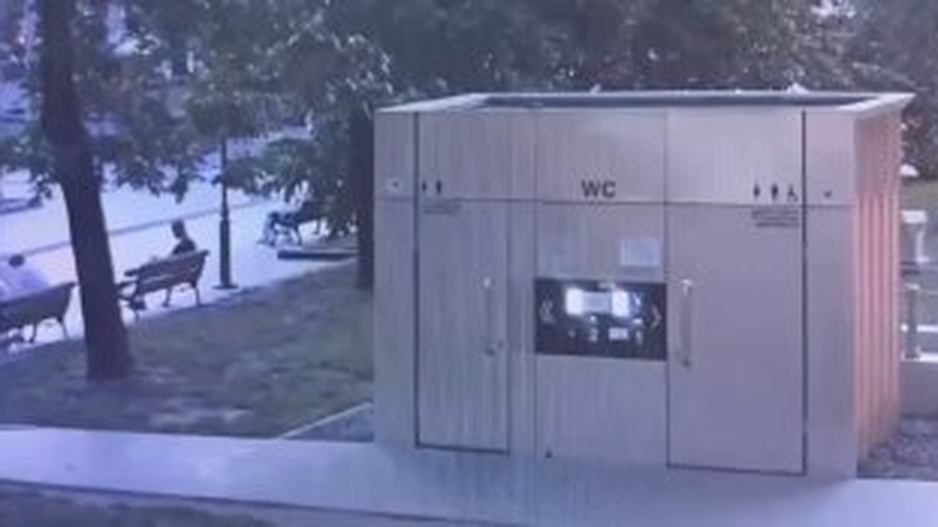 Модульна вбиральня на проспекті Свободи у Львові, де вандали завдали збитків на понад 75 тисяч гривень