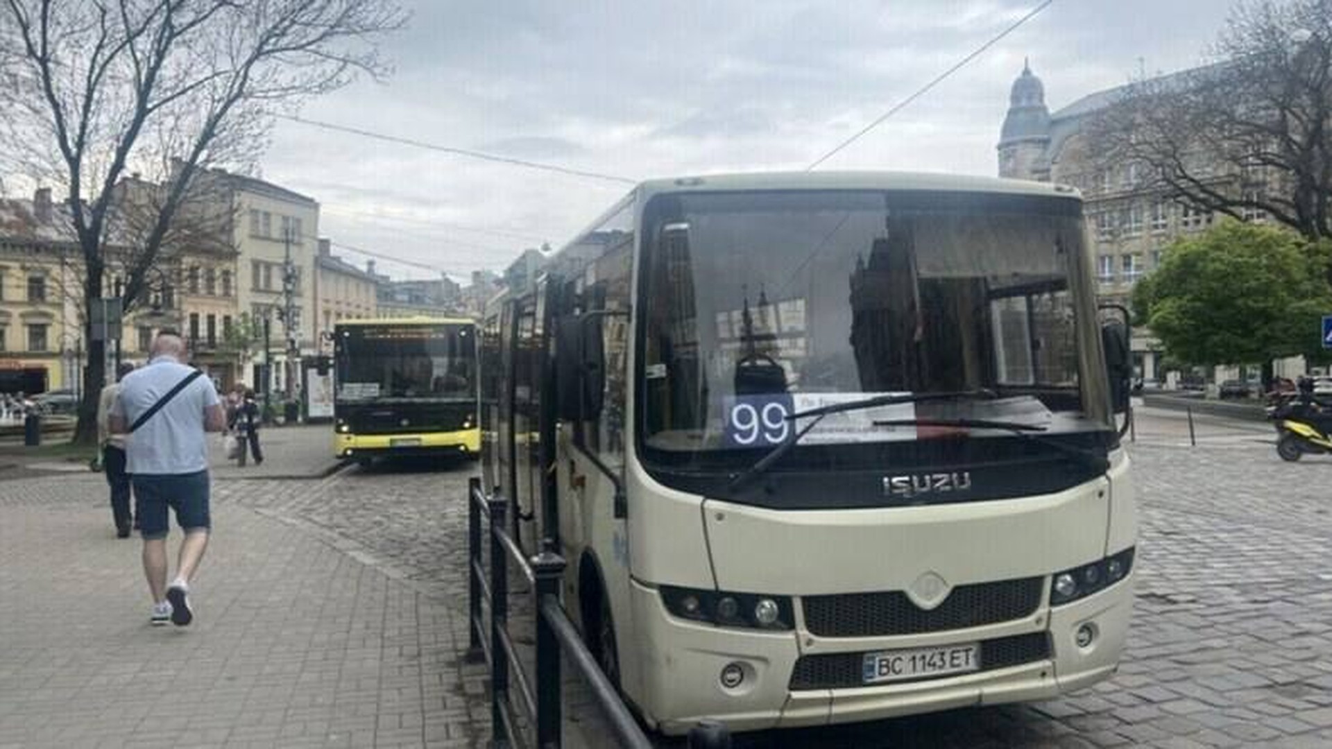 Автобус № 99 курсуватиме до Шевченківського гаю у Львові у вихідні з 10:00 до 19:30 з інтервалом одна година