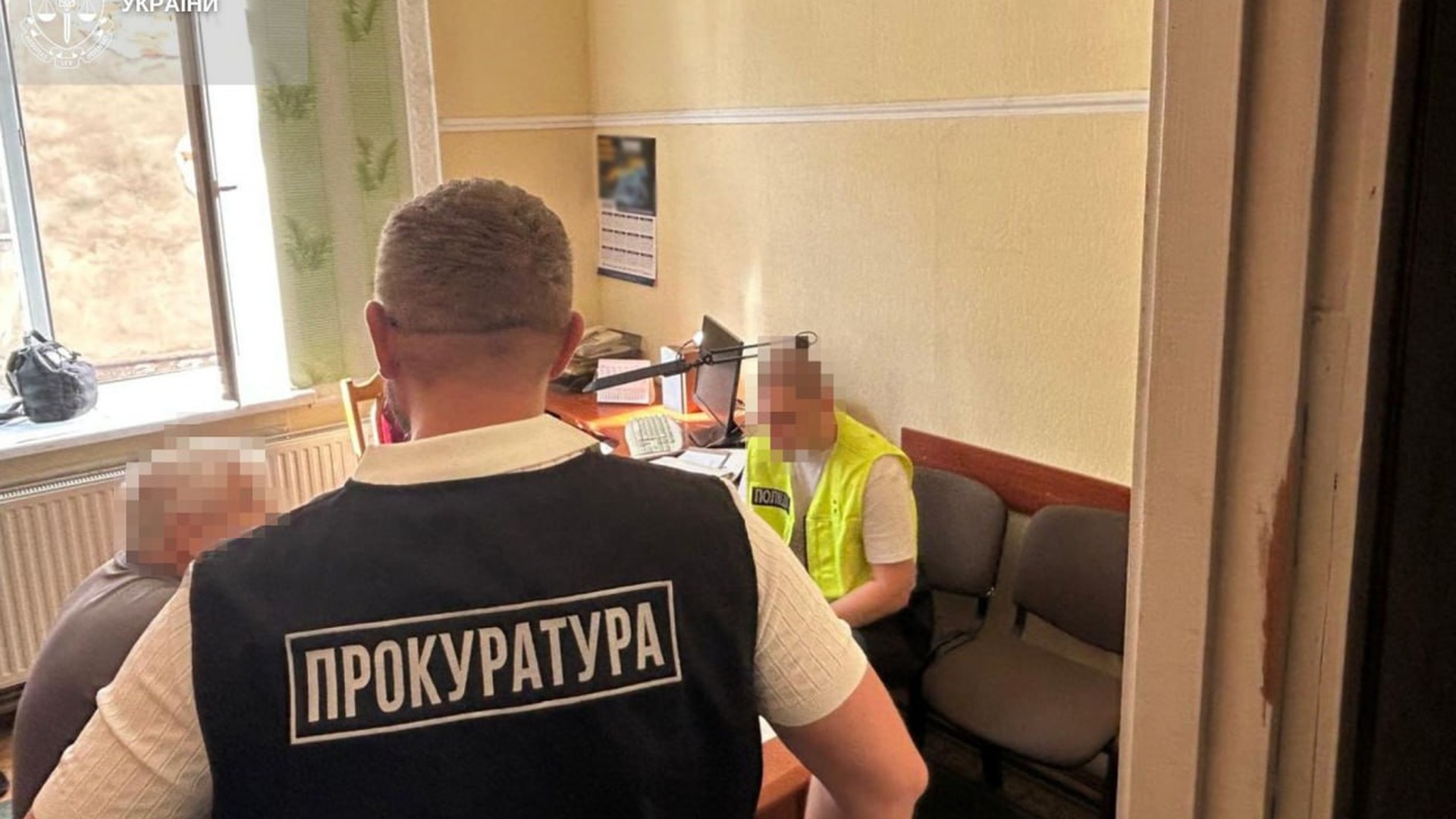 Посадовця Золочівської райспоживспілки підозрюють у самобуді поминального дому 112 кв. м на комунальній землі в центрі Золочева