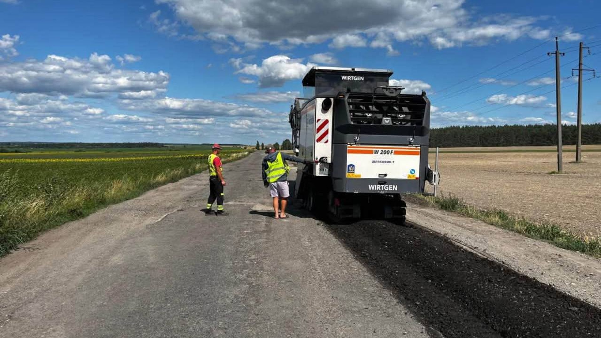 Ремонт автомобільної дороги Синьків – Стремільче на Львівщині, роботи на ділянках завдовжки близько 3 км у двох громадах