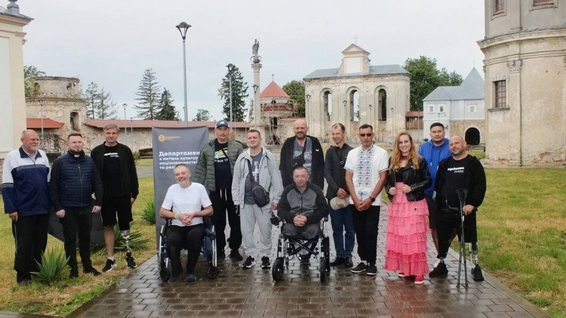 Ветерани ЗСУ під час духовної реабілітації відвідали монастирський комплекс у Підкамені на Золочівщині в межах проєкту «Сила віри»