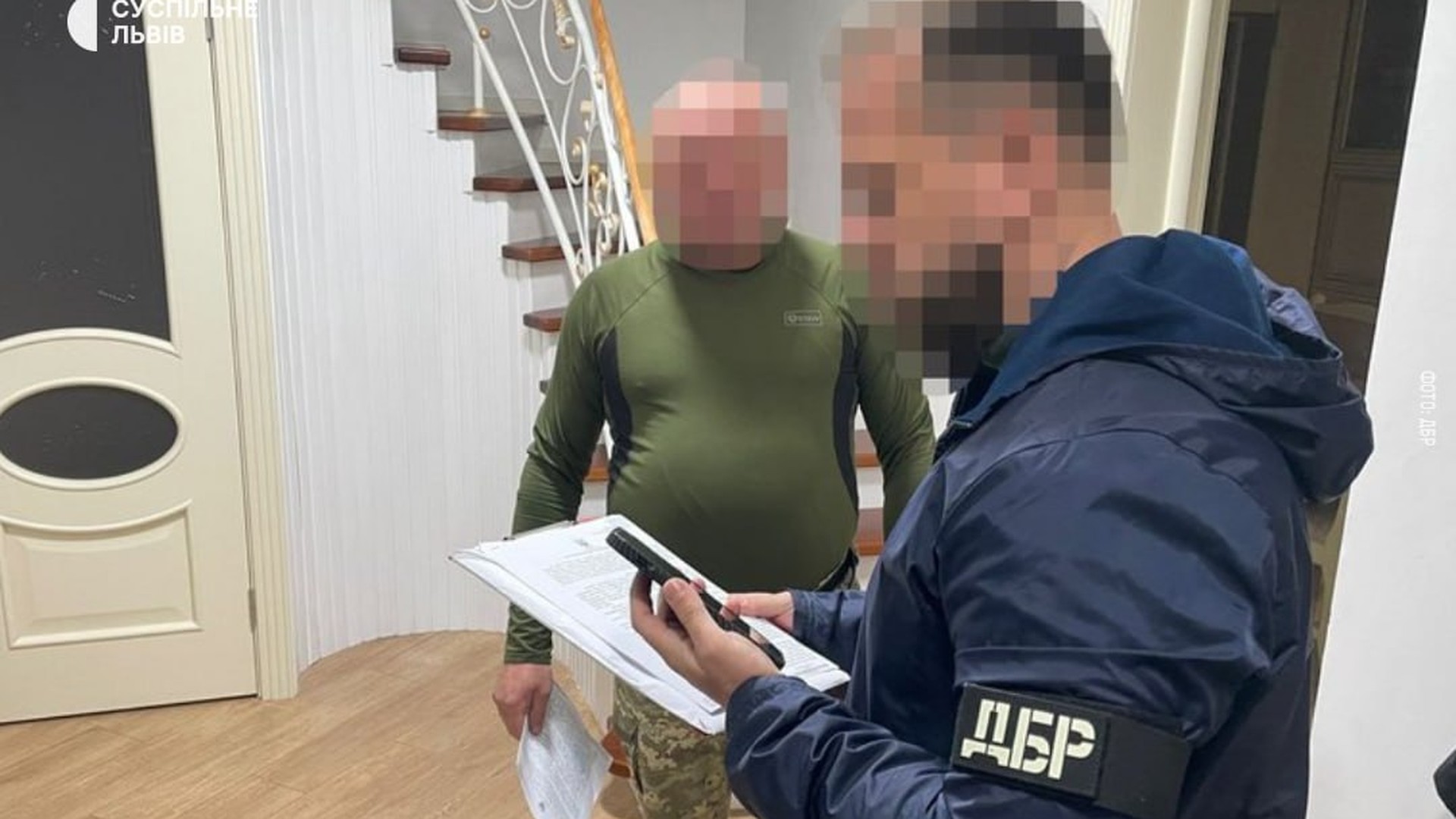 Будівля Самбірського міськрайонного суду Львівської області, де засудили заступника командира військової частини за примус підлеглих до особистих робі