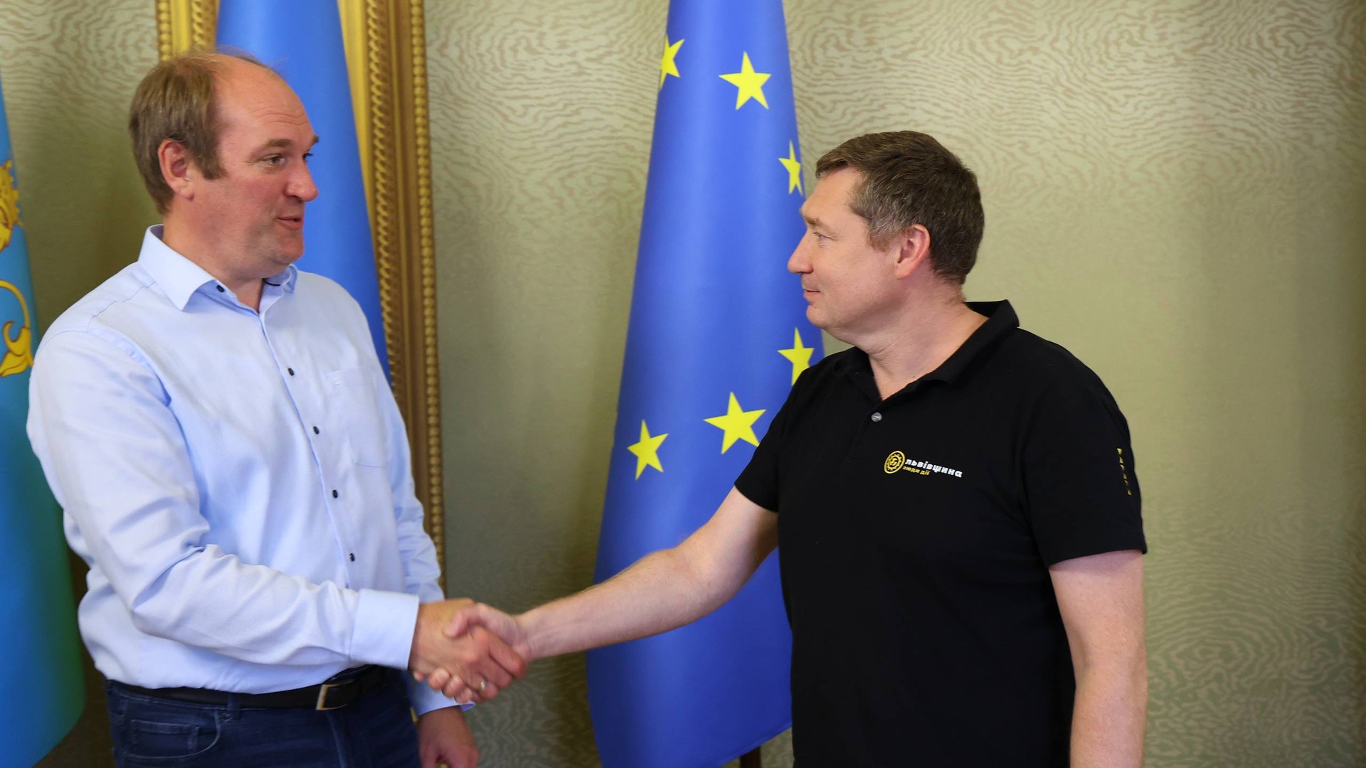 Представники Львівської ОВА та команда проєкту EMPOWER GIZ Ukraine на зустрічі щодо підтримки ветеранів і безбар'єрних просторів у громадах Львівщини