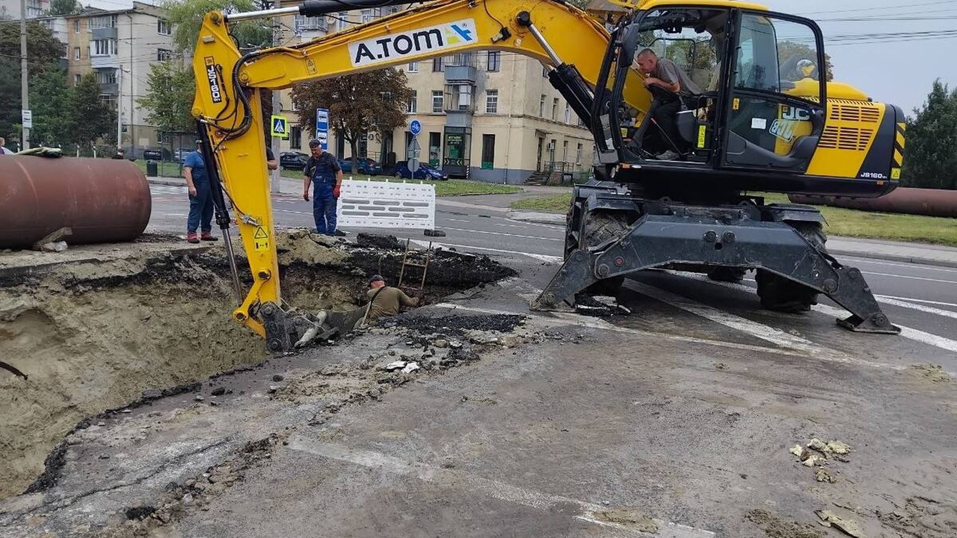 Тролейбус №22 у Львові курсує зміненим маршрутом через ремонт теплової мережі на вулиці Науковій до 11 серпня