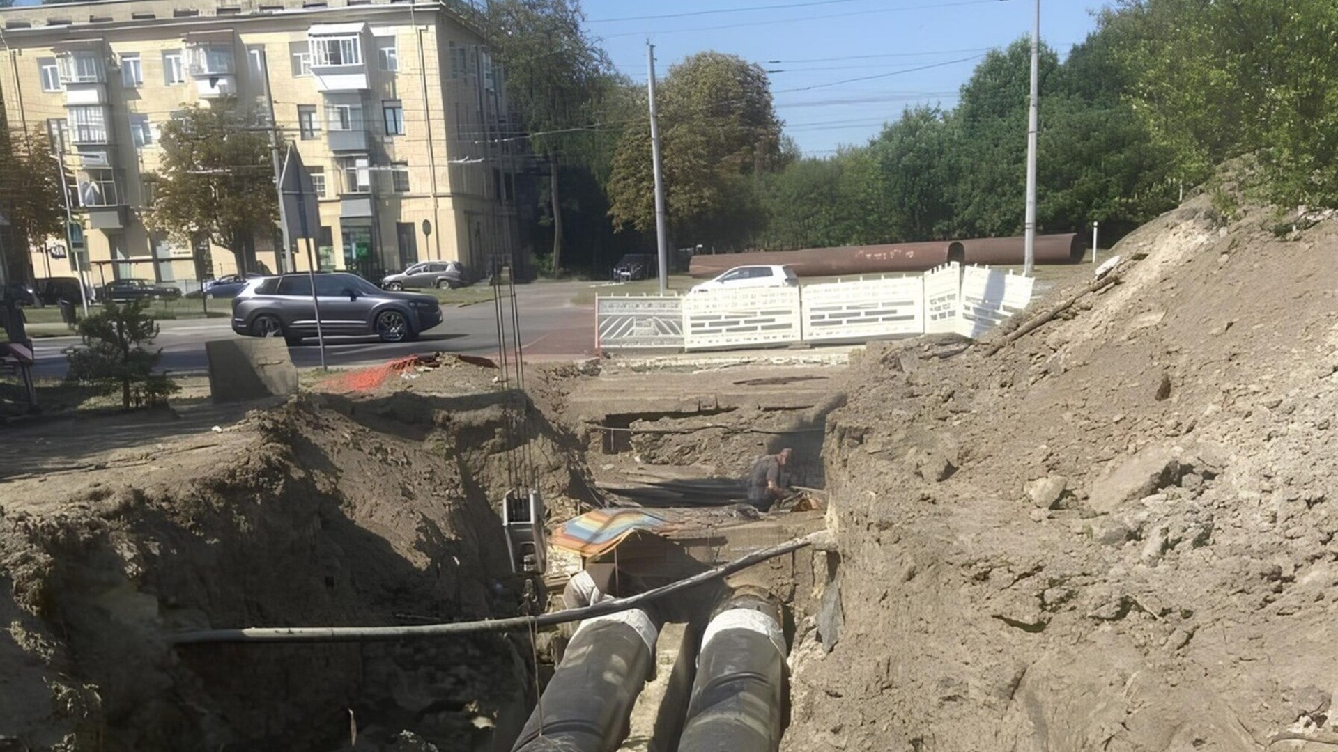 Ремонт тепломережі на вулиці Науковій у Львові — одна з п'яти аварійних ділянок вже замінена, завтра асфальтують розриття