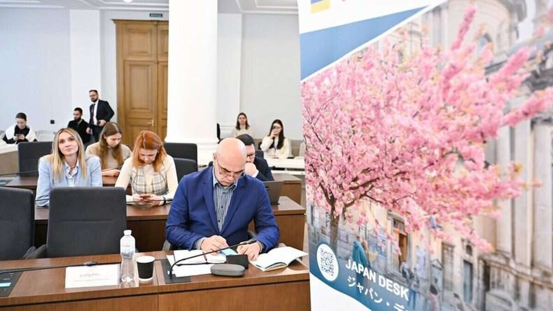 Студенти Львівського національного університету готуються до міжнародного іспиту JLPT з японської мови, який вперше відбудеться у Львові 6 грудня