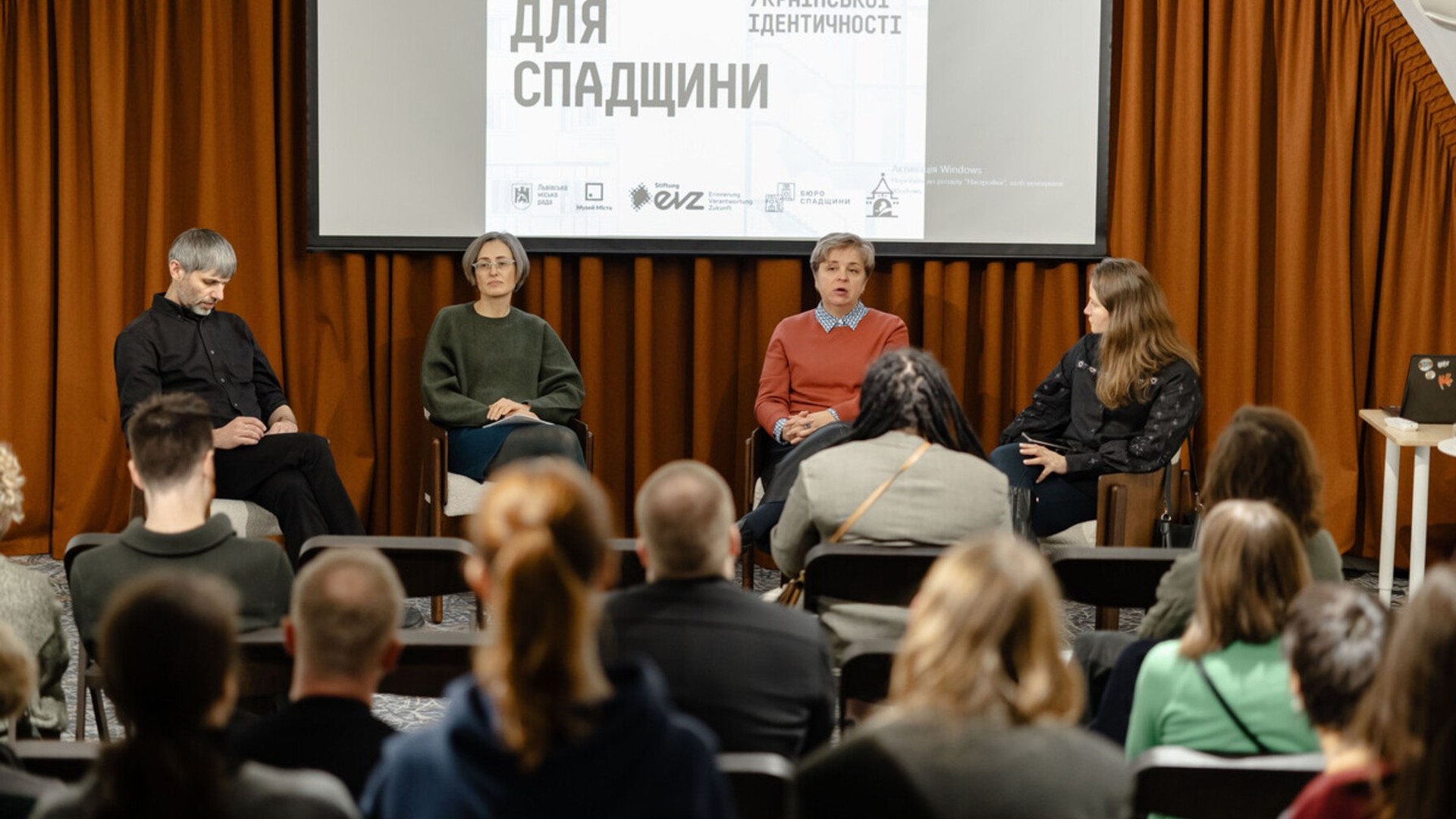 Учасники проєкту MuMeet на одній із 170 подій у Музеї Міста Львова, зібравши понад 4,6 тисячі відвідувань за два роки