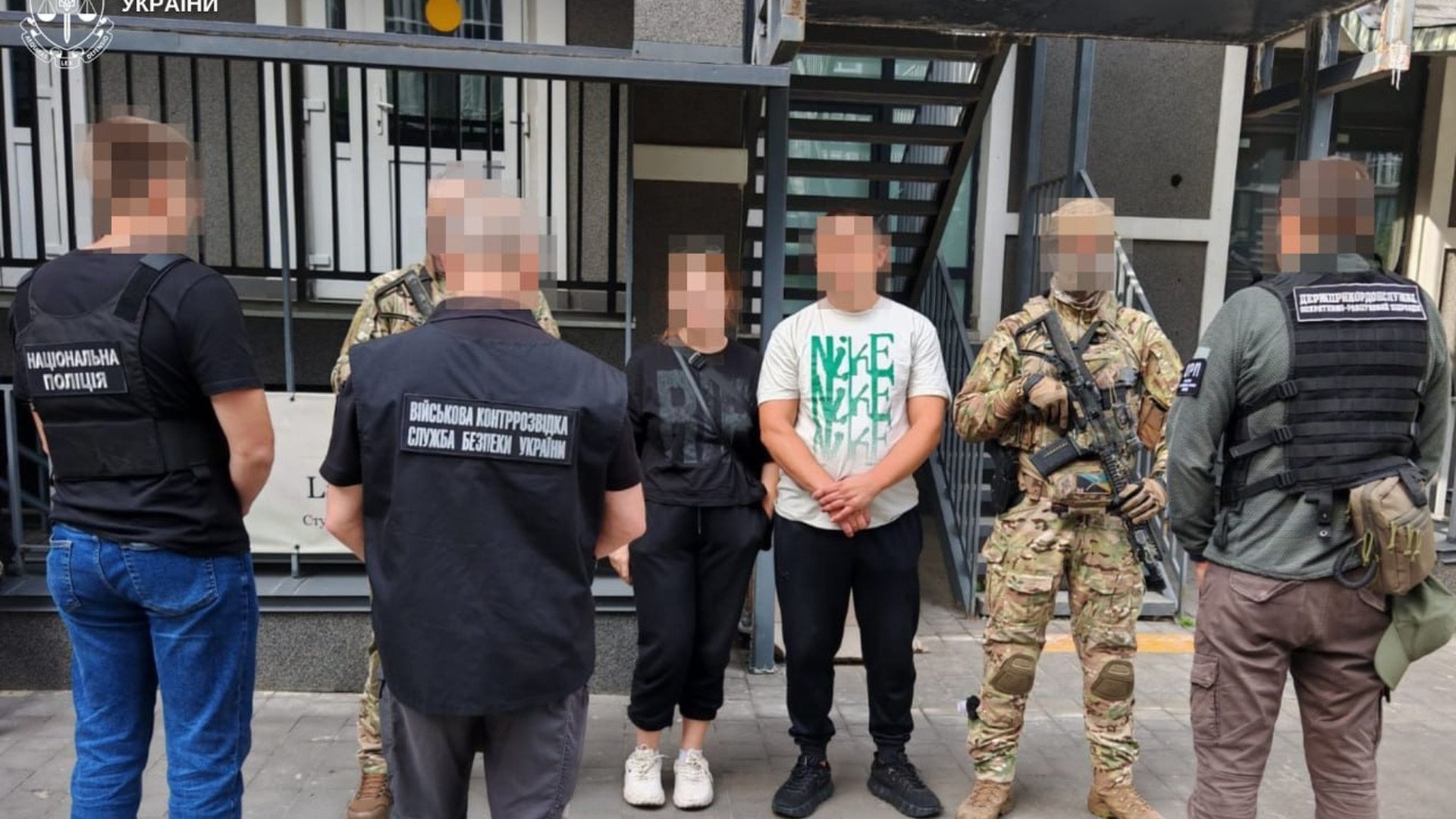 Фіктивні свідоцтва про народження дітей, виготовлені учасниками схеми для продажу статусу багатодітного батька за до 5500 доларів
