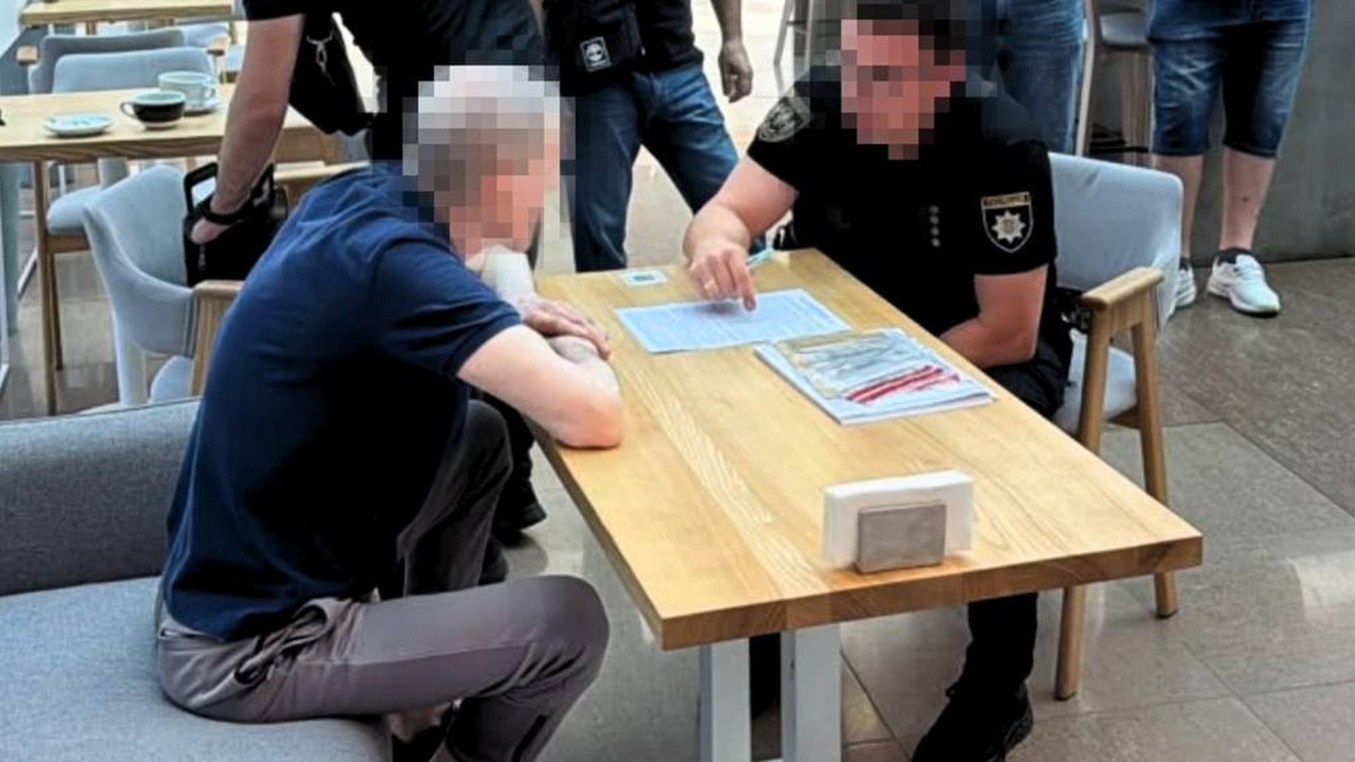 Двох науковців із державних установ підозрюють у вимаганні 980 тис. грн за вплив на погодження екологічного висновку для вітроенергетичного проєкту на
