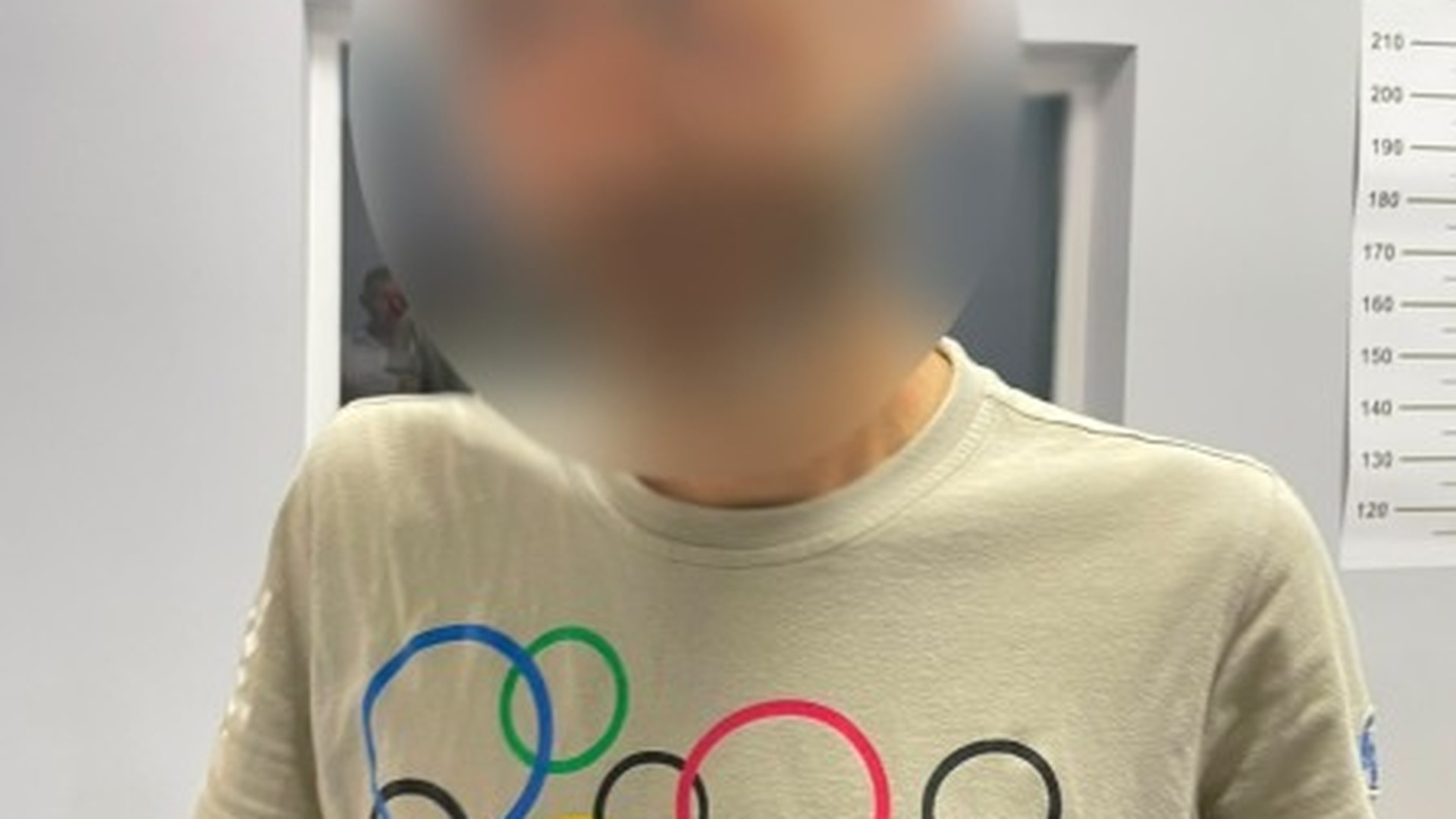 Поліцейські Яворівського району затримали 44-річного грабіжника, який відібрав телефон у перехожого в Новояворівську 5 серпня
