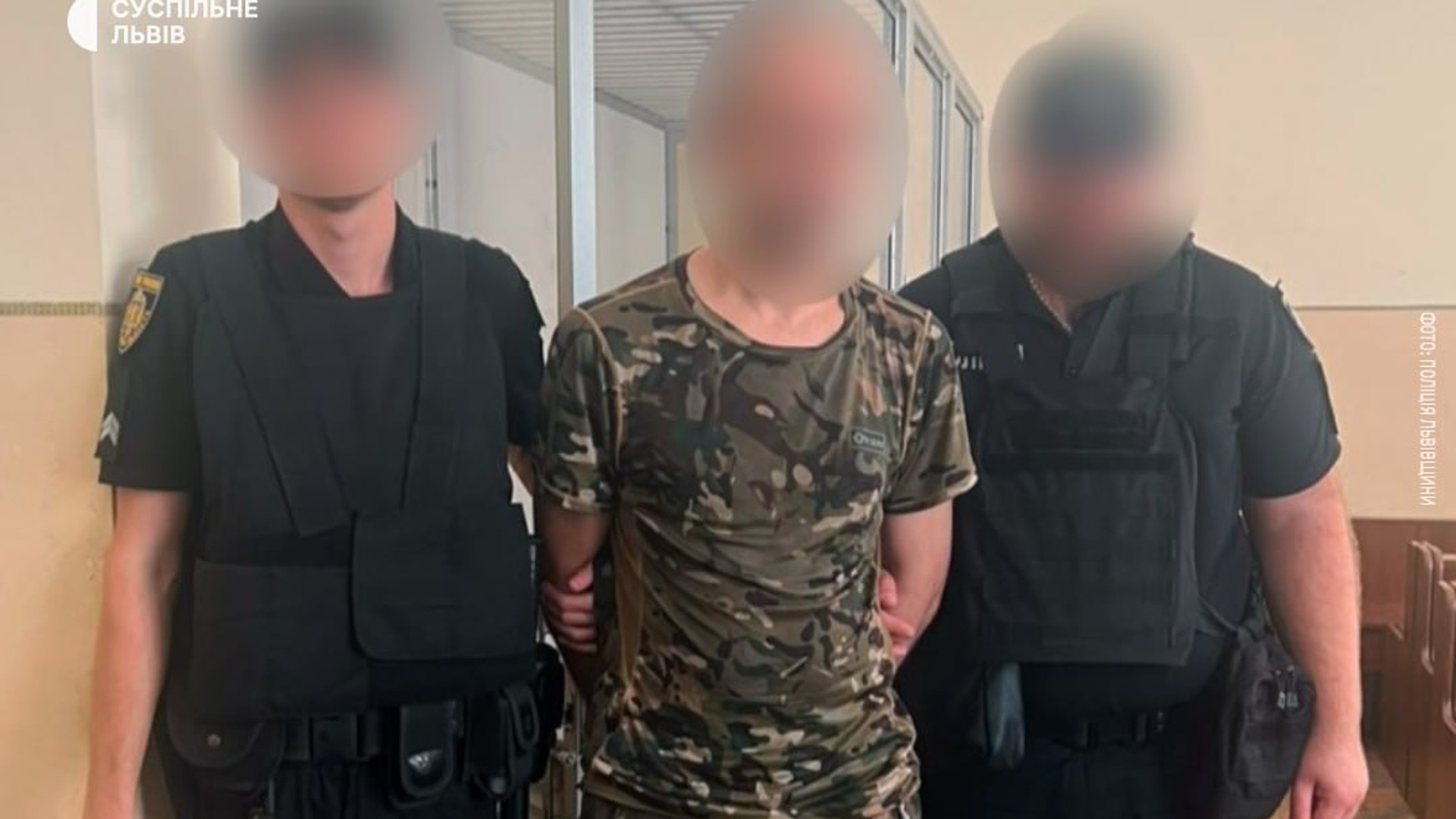 Поліція Львівщини затримала 47-річного чоловіка, підозрюваного у пограбуванні магазину на вулиці Городоцькій у Львові на суму понад 2700 гривень