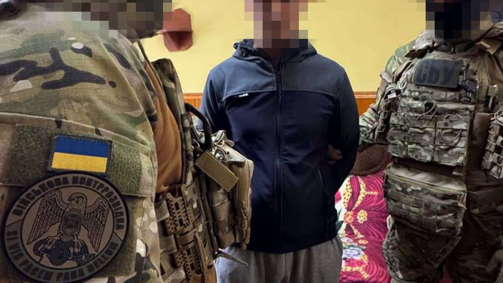 Співробітники СБУ затримують агента РФ на Львівщині, який готував ракетний удар по цеху виробництва безпілотників