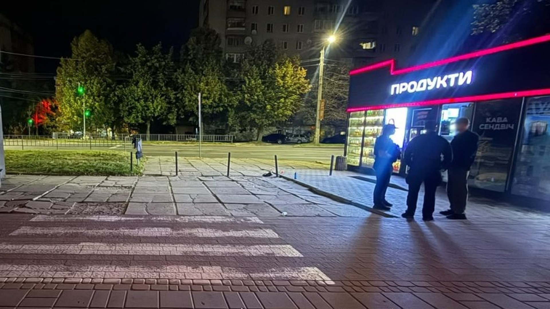 Поліцейські затримали 26-річного львів'янина, підозрюваного у пограбуванні перехожого на вулиці Володимира Великого у Львові вночі 8 вересня
