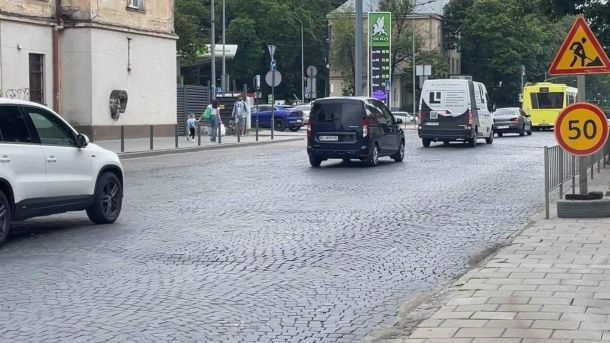 Ремонт вулиці Личаківської у Львові: роботи на смузі в напрямку центру тривають до кінця серпня 2026 року