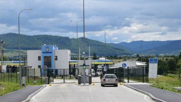 Черга автомобілів на кордоні з Польщею біля пункту пропуску Устилуг, 50 авто станом на 24 серпня 2026 року