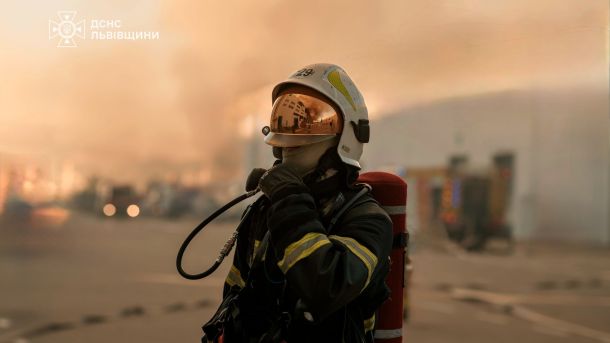 Рятувальники ДСНС Львівщини гасять пожежу в екосистемі — за добу сталося 29 займань, 21 з яких у природному середовищі