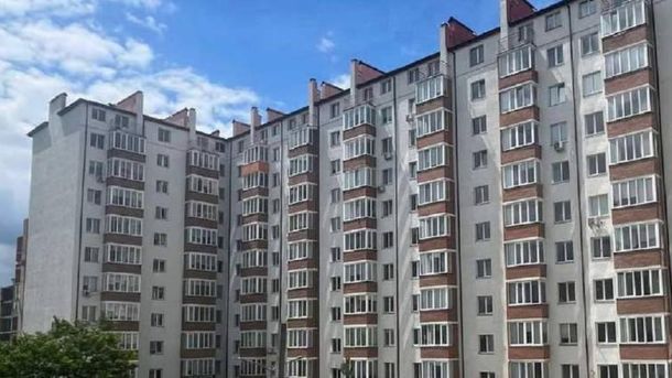Мешканці скандального ЖК у Рясному без світла — забудовник Iroks вимкнув електроенергію у понад 200 квартирах