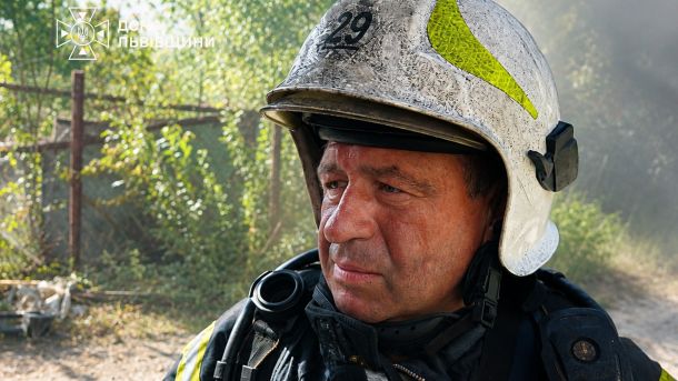Рятувальники ДСНС Львівщини гасять пожежу в природній екосистемі, площа вигорілих ділянок перевищила 3100 кв. м за добу