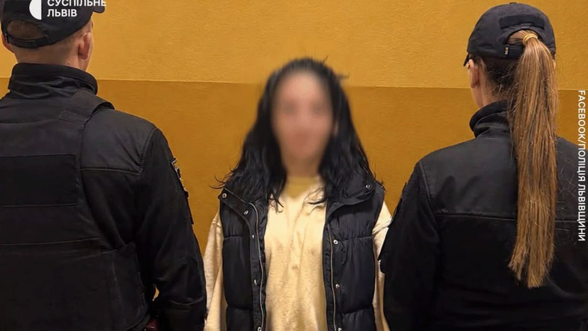 Правоохоронці Львова затримали 23-річну жінку за підозрою у пограбуванні магазину на вулиці Городоцькій на суму понад 2700 гривень
