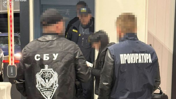 Митний пост Краковець на кордоні з Польщею, де інспектор пропустив 180 000 доларів без декларування за хабар 2500 доларів