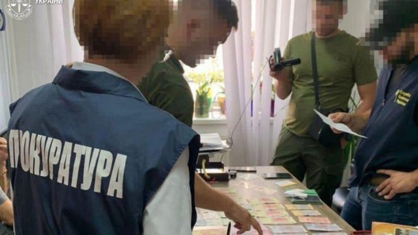 Будівля суду у Львові, де винесли вирок колишній посадовиці соцзахисту — 7 років ув'язнення за фіктивну довідку МСЕК