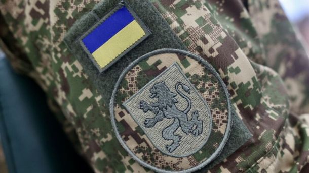 Символічне зображення дитини, яка отримує соціальну виплату від Львівської міської ради — 50 тисяч гривень на навчання та оздоровлення