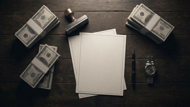 Корупція хабар гроші передача кабінет посадовець підозрюваний (ілюстративне фото 06) — ілюстративне фото на тему корупційних схем у Львівській області