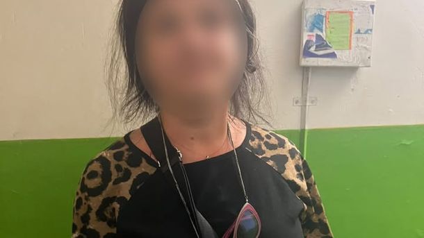 Поліцейські затримали 36-річну львів'янку за підозрою у пограбуванні ломбарду на вулиці Личаківській — жінка вкрала платіжний термінал зі стіни