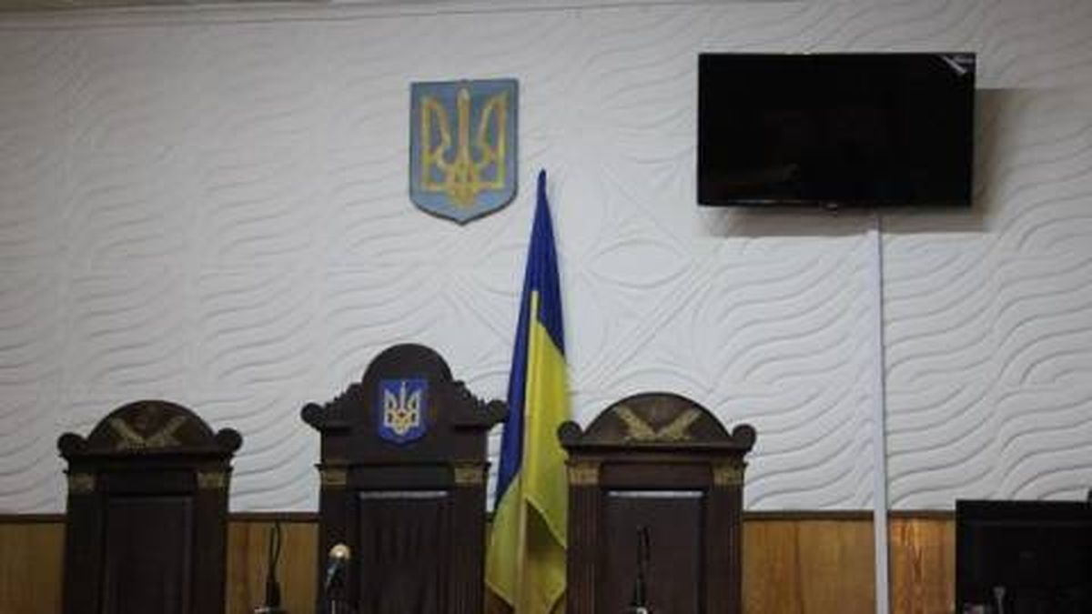 Будівля Львівської обласної військової адміністрації, де керівник зобов'язаний особисто розглянути скаргу ветерана з інвалідністю щодо безоплатного пр