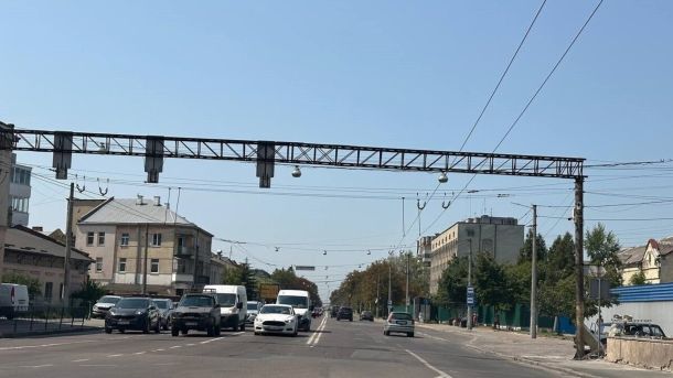 Ремонт асфальтного покриття на вулиці Городоцькій у Львові на ділянці 2 км до Скнилівського мосту