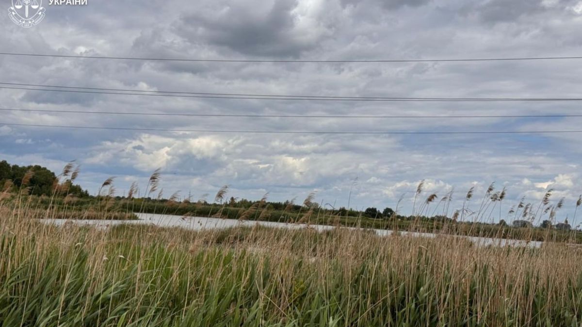 Прокурори Стрийської окружної прокуратури повернули громаді дві земельні ділянки водного фонду площею понад 53 га зі ставками на Стрийщині