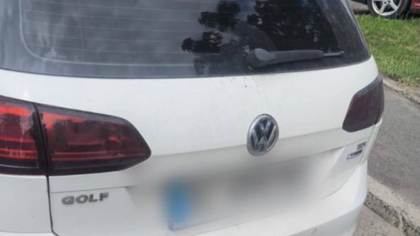 Патрульні Львова зупиняють Volkswagen Golf на вулиці Пасічній — водій виявився п'яним у 10 разів понад норму