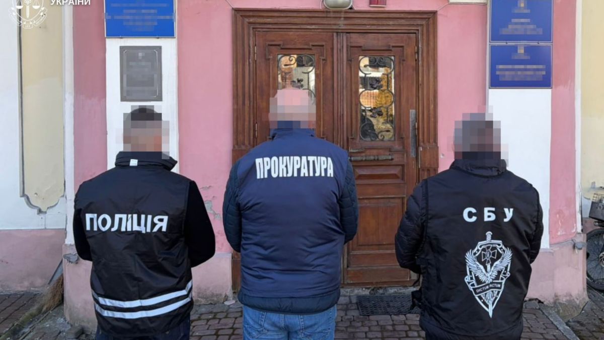 Будівля міської ради на Львівщині, де посадовців обвинувачують у схемі з постачанням неякісного вугілля до шкіл на 2,3 млн грн