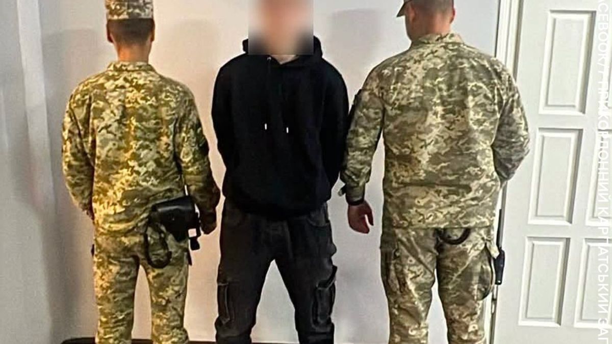 Пункт пропуску Мостиська на Львівщині, де прикордонники затримали 18-річного розшукуваного при в'їзді в Україну