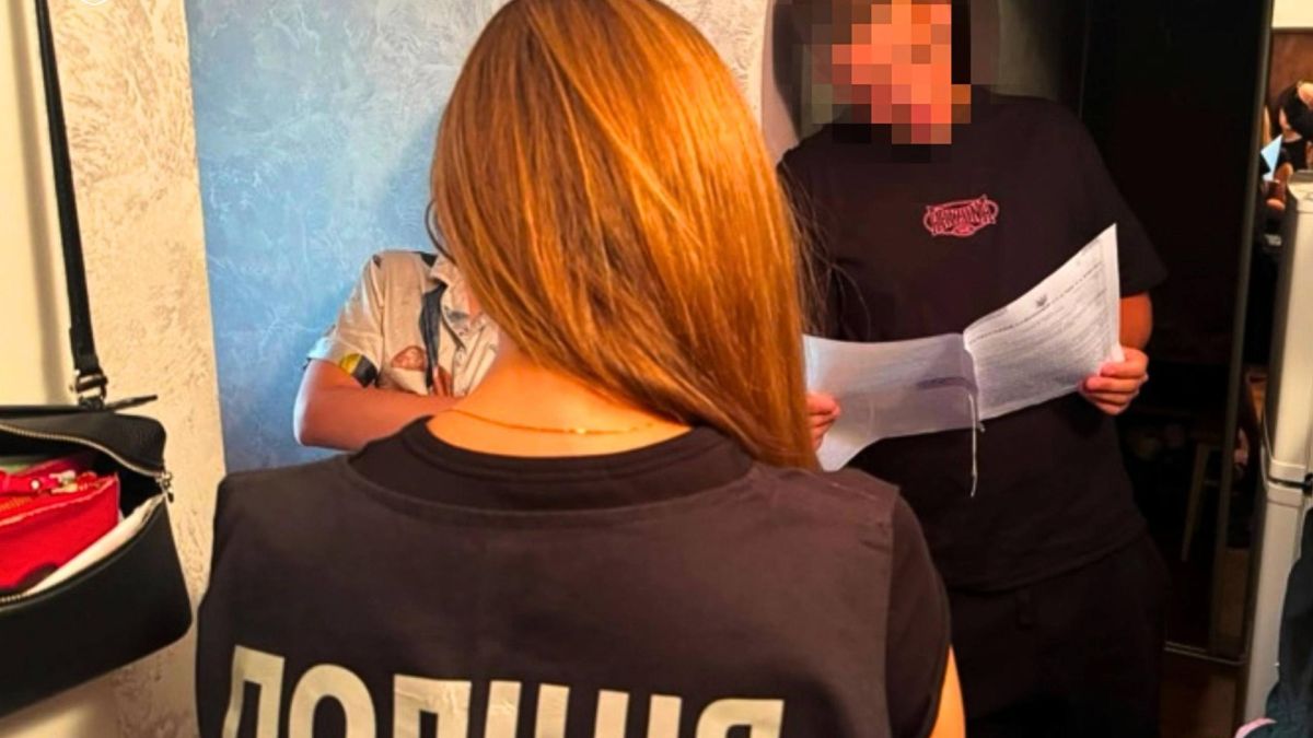 Правоохоронці під час операції WallHack провели 239 обшуків у 19 областях і Києві, вилучивши майже 600 одиниць техніки