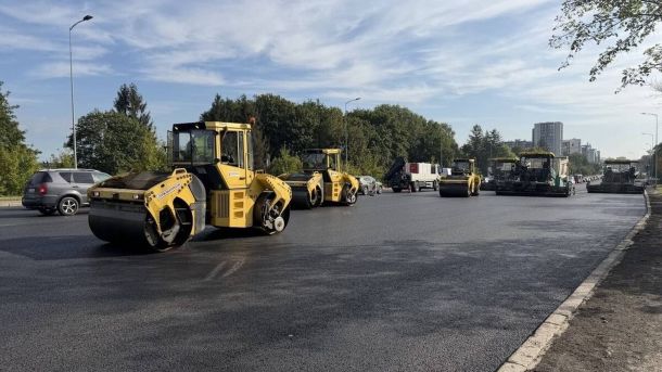 Відремонтована ділянка вулиці Городоцької у Львові від вулиці Виговського до Скнилівського шляхопроводу — два кілометри нового асфальту