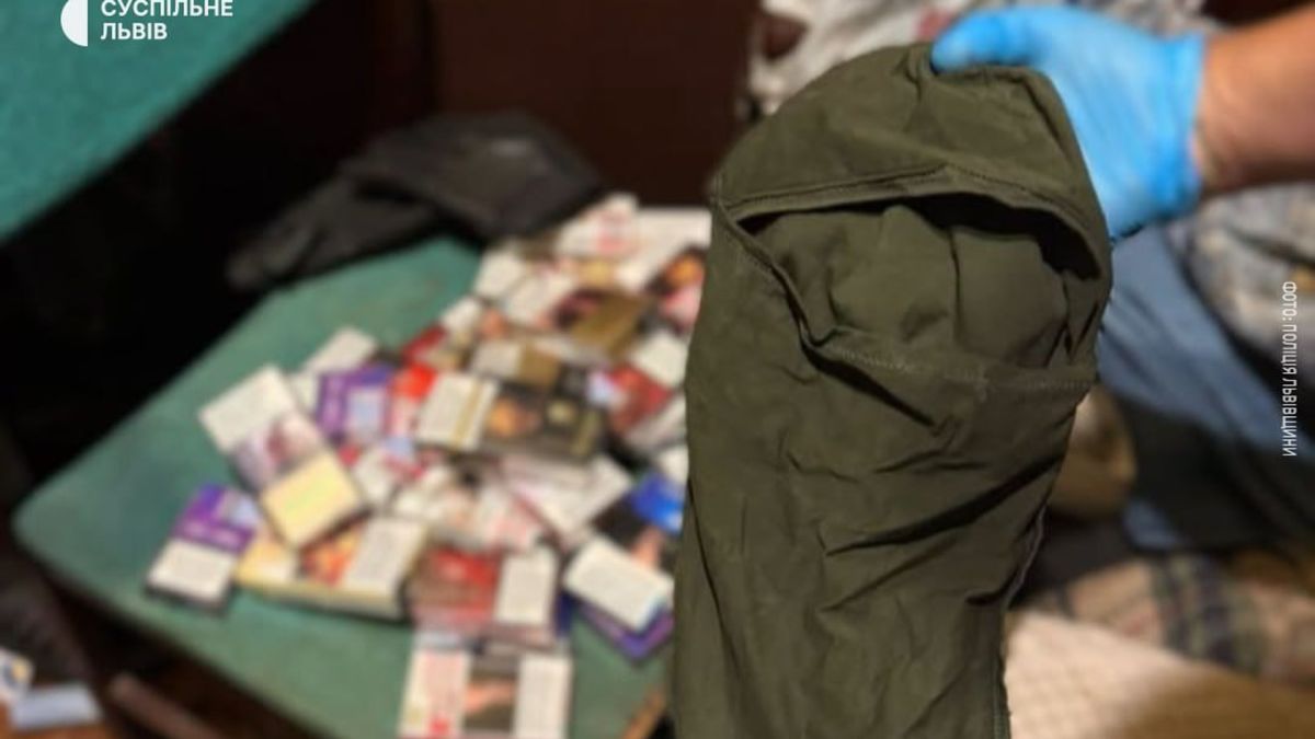 Поліцейські Львівського району затримали 27-річного чоловіка підозрюваного у крадіжці товару та грошей на 200 тис. грн