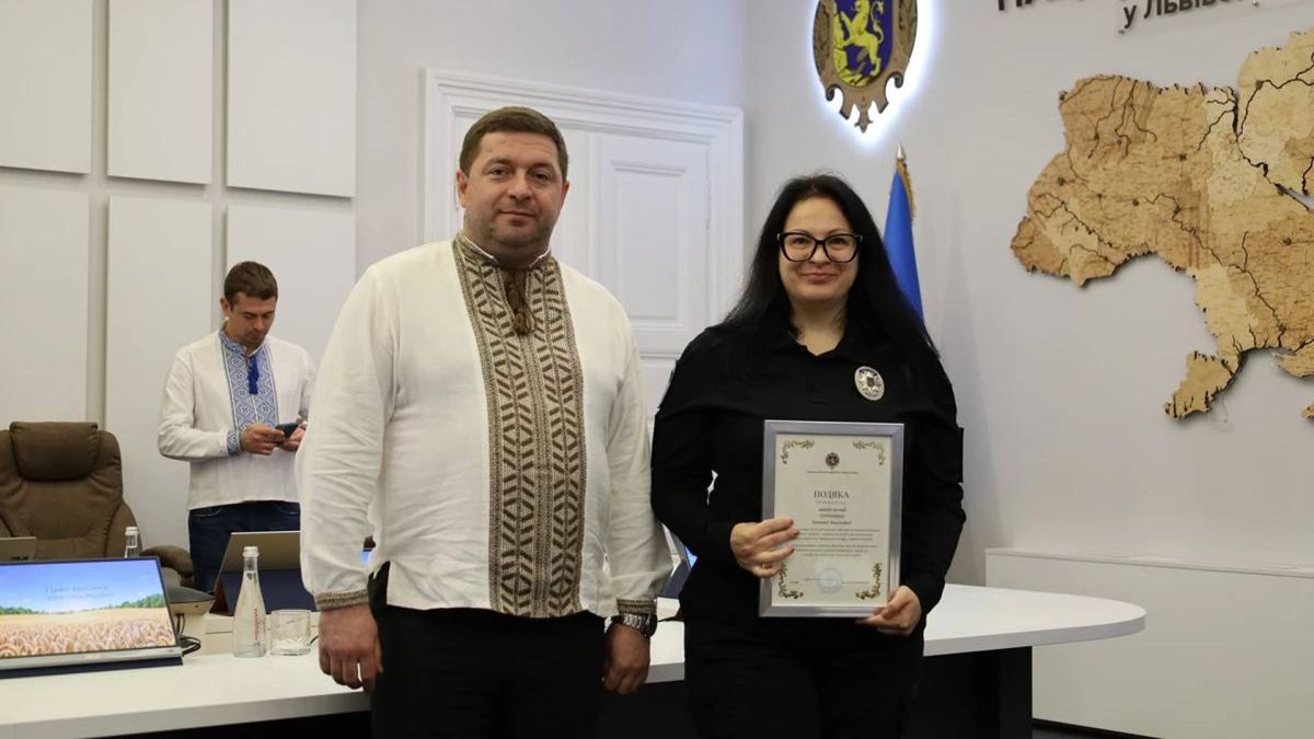 Урочистий захід у ГУНП Львівської області з нагоди Дня захисників: чотирьох поліцейських відзначили за сумлінну службу