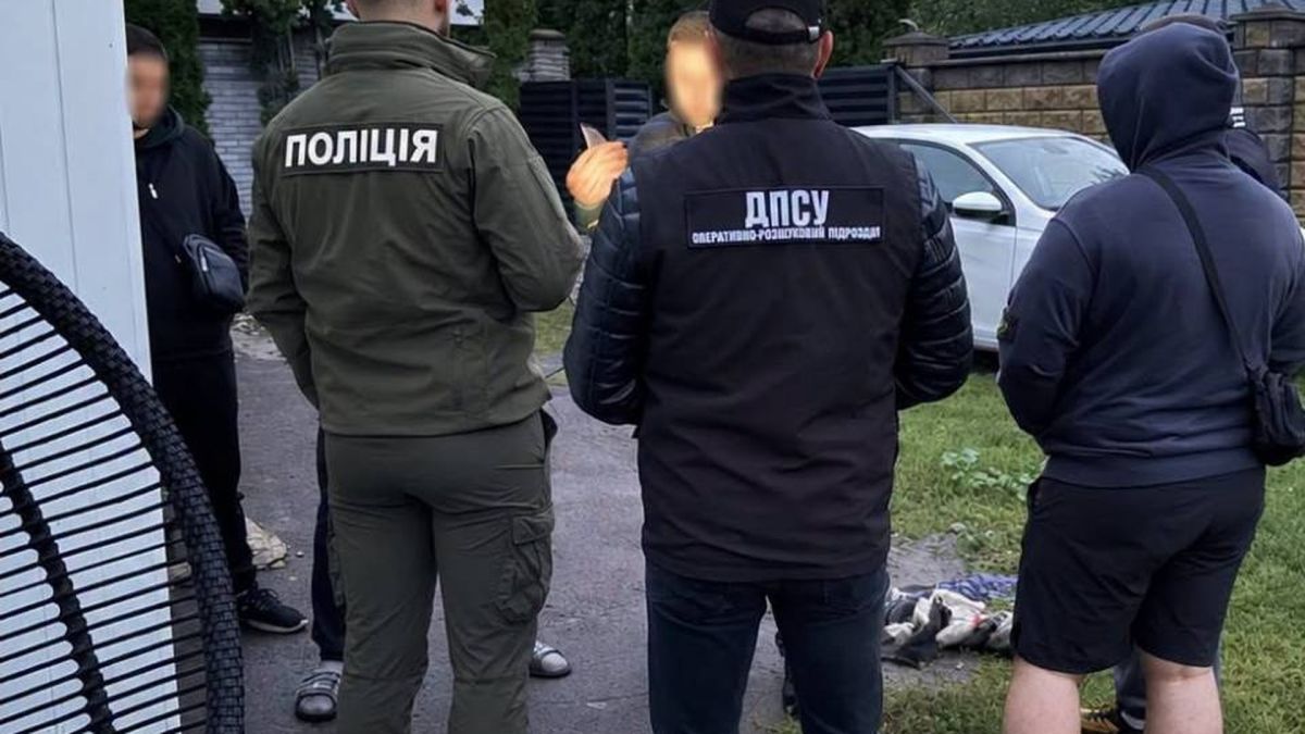 Правоохоронці Львівщини викрили схему переправлення військовозобов'язаних через річку Тису за 25 тисяч євро