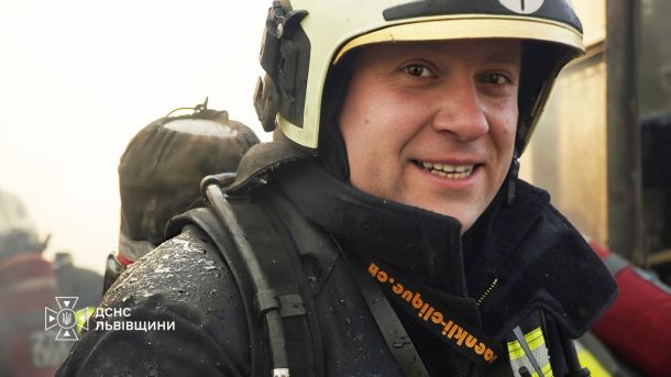 Рятувальники ДСНС гасять пожежу в екосистемі на Львівщині — за добу сталося 39 пожеж, одна людина загинула