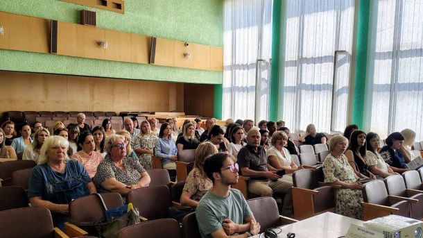 Міжвідомча зустріч у Самбірському районі, присвячена алгоритмам допомоги дітям із залежностями від психоактивних речовин